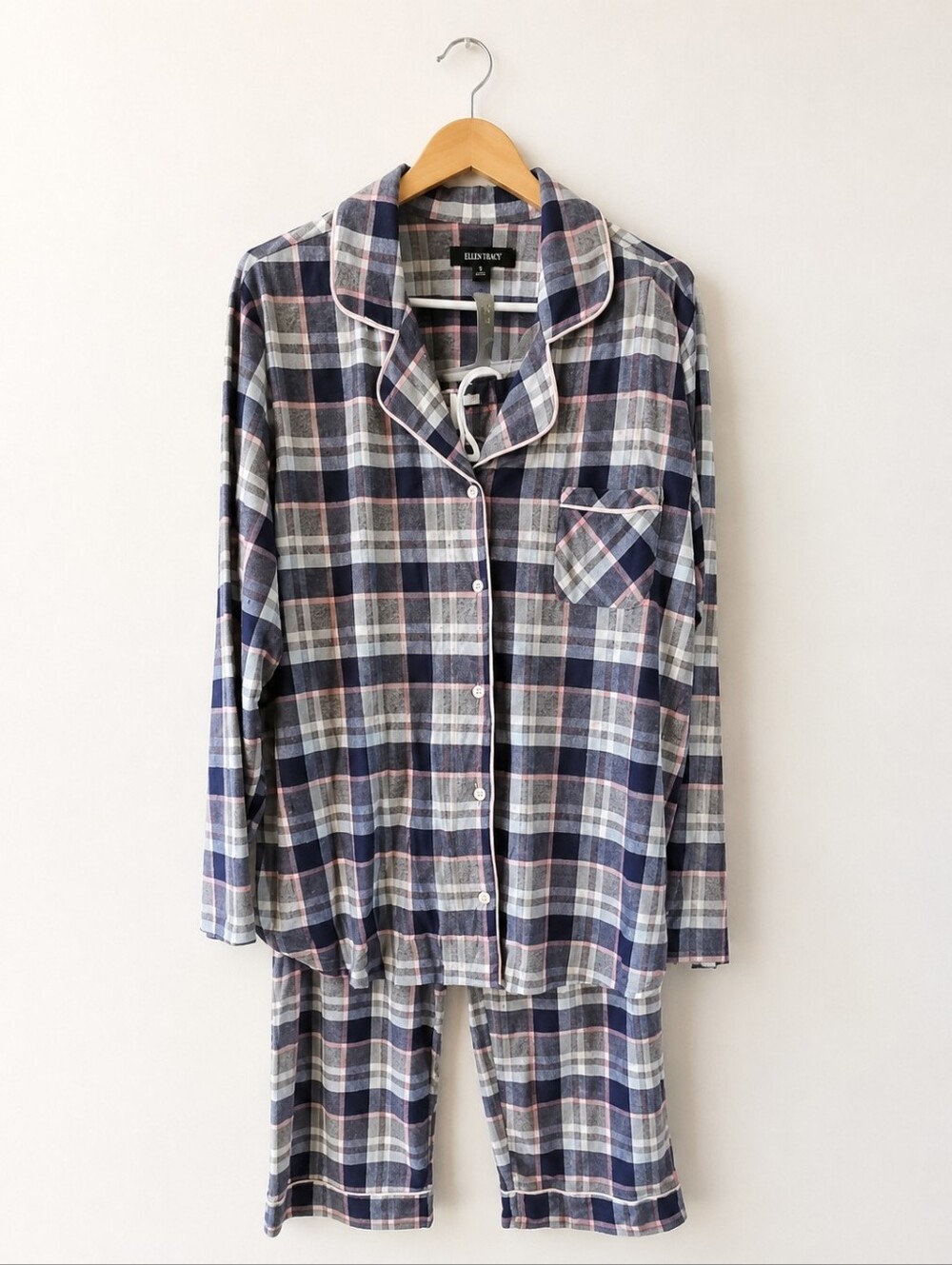•Ellen Tracy Navy/Gray/Pink Plaid Pajama Set